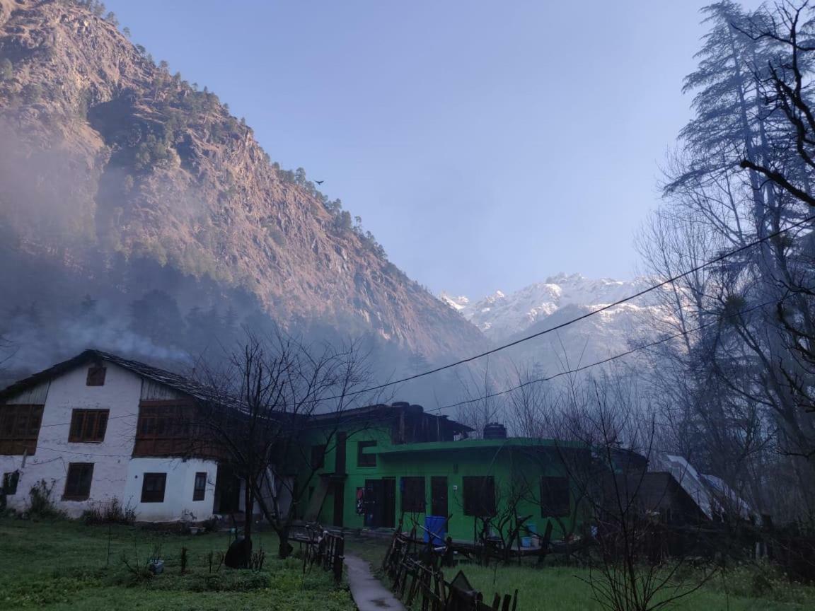 The Royal Orchard Kasol Otel Dış mekan fotoğraf